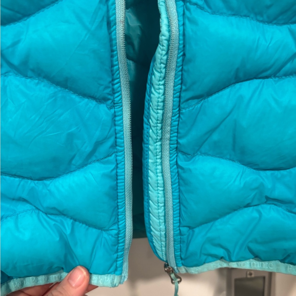Peak Performance Thin Puffer Jacket, Light Turquo… - image 5